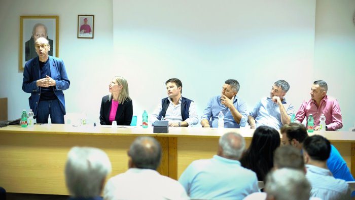 fi rubano incontra comunita politica a foglianise