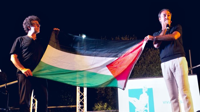 a pollica un festival che diventa voce per gaza