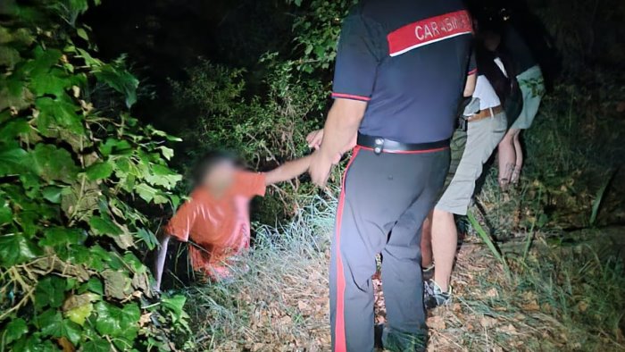 anacapri si perdono sui monti salvati due escursionisti