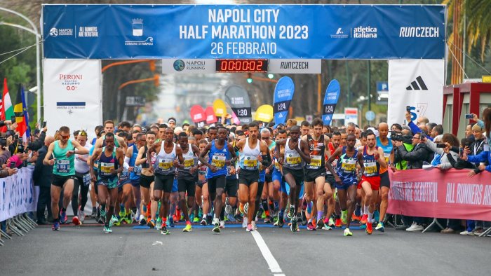 la napoli city half marathon torna a febbraio