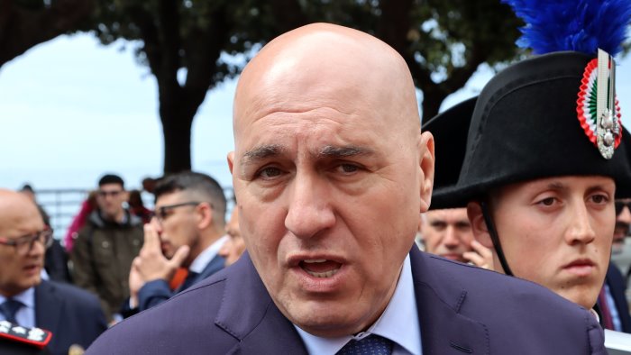 crosetto l allarme per convincere la lega italia non ha difesa