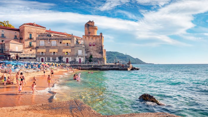 a castellabate musica dalla notte all alba per la pace