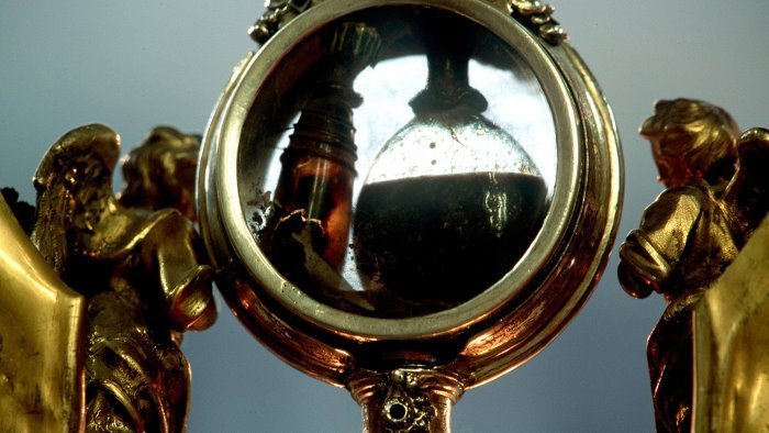 si ripete alle 10 07 il miracolo di san gennaro napoli in festa