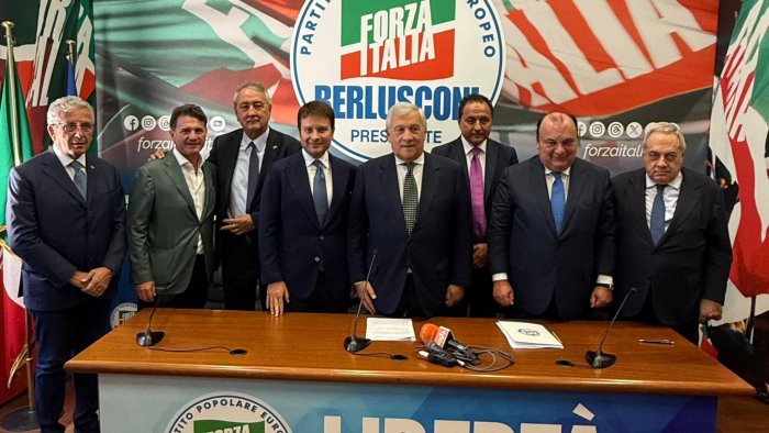 telese dal 26 settembre c e libert la tre giorni di forza italia