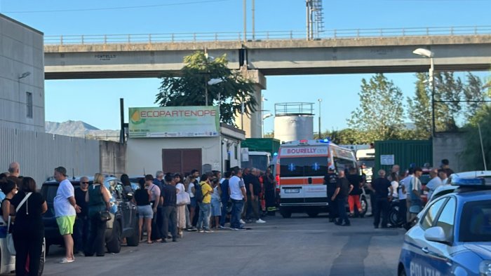 esplode fabbrica di rifiuti bilancio pesantissimo ci sono tre morti
