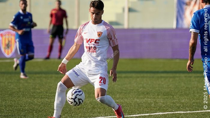 auteri sceglie il benevento che sfidera la dea