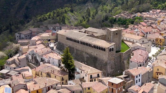 bisaccia al castello ducale la pittura di nicola badia e antonio antolino