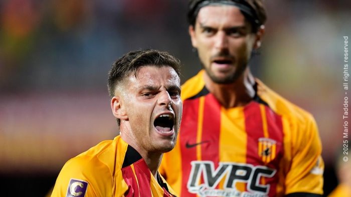 benevento pierozzi che emozione segnare sotto la curva sud