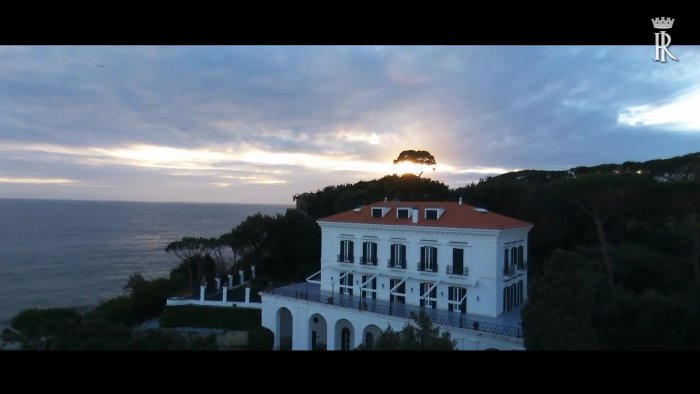 napoli domani torna mattarella e villa rosebery mette in mostra i suoi tesori