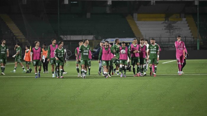 l avellino vince a carrara match incredibile allo stadio dei marmi 3 4