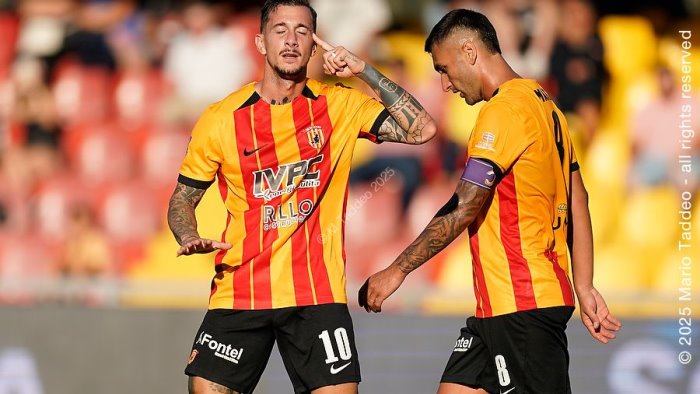 serie c benevento atalanta u23 2 0 la decidono manconi e salvemini