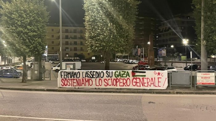 avellino i giovani comunisti stop genocidio in palestina l orrore aumenta