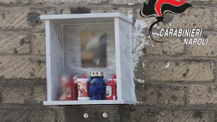 rimosso l altarino dedicato al pregiudicato ucciso a colpi di pistola