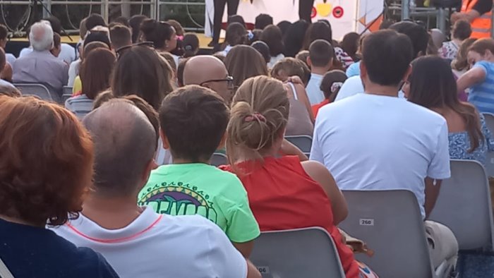 torre in fiaba grande successo all iniziativa dedicata ai piu piccoli