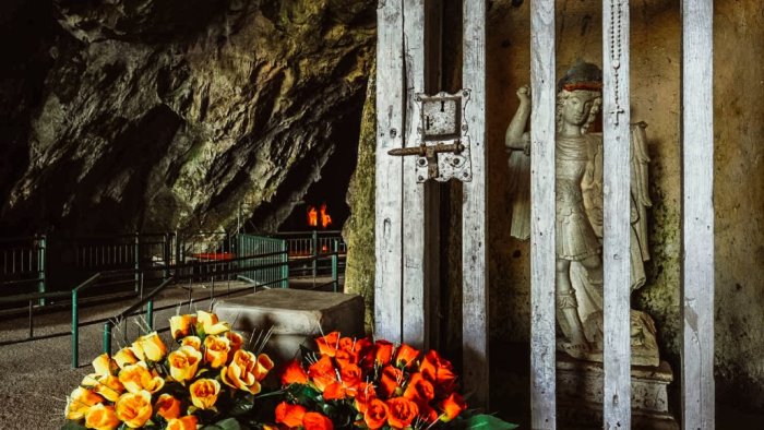 san michele arcangelo fede e storia incastonate nelle grotte di pertosa auletta