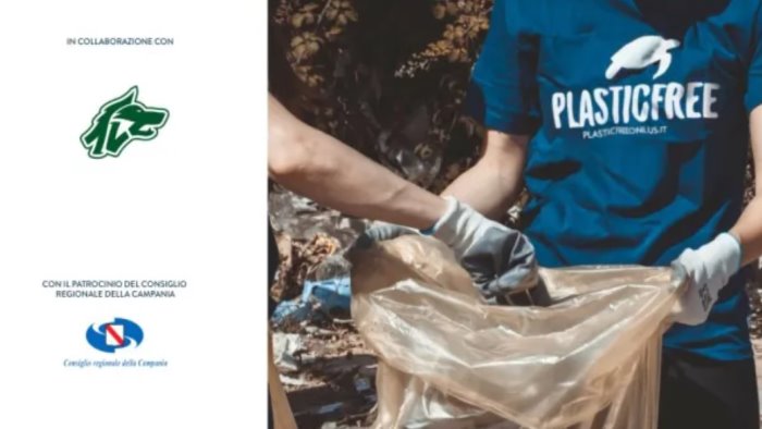 avellino basket all iniziativa plastic free in piazza della liberta