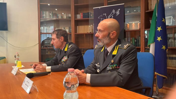 finanza cambio al vertice ecco virno sequestri record nel triennio di borrelli