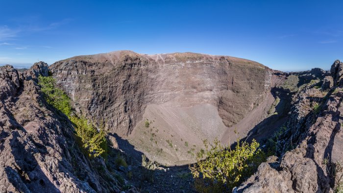 ritrovato il 65enne disperso nelle aree boschive incendiate del vesuvio