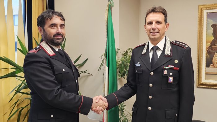 aquilona passaggio di consegne al comando stazione carabinieri