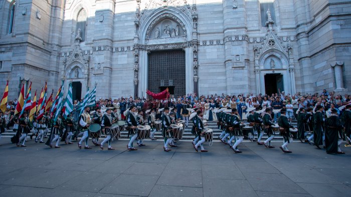 cava una mostra per omaggiare la storia secolare dei pistonieri