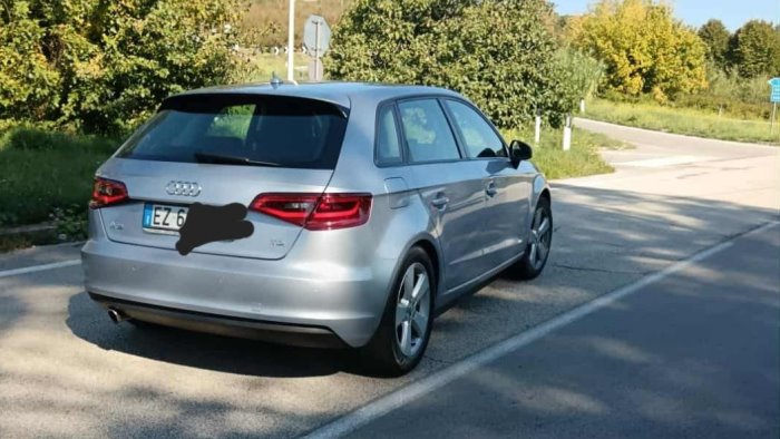 manocalzati tentativo di truffa con il falso incidente si cerca un audi grigia