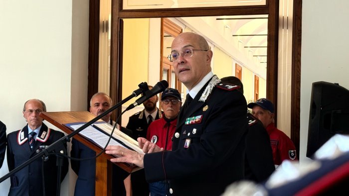 carabinieri la gala lascia la legione campania il saluto ai militari di napoli