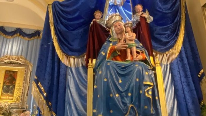 il mondo scolastico in preghiera nel santuario della madonna di carpignano