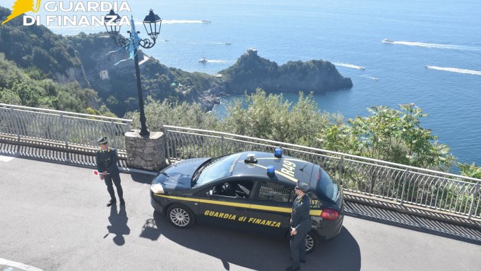 lavoro nero evasione e abusivi scacco all accoglienza turistica irregolare