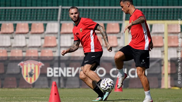 auteri studia le mosse in attacco con tumminello si puo giocare in tanti modi