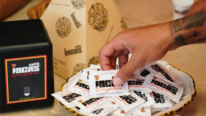 nasce il legame tra benevento calcio e incas caffe insieme per l aggregazione