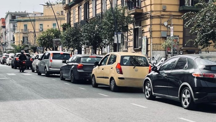 vomero primo fine settimana di settembre torna il traffico