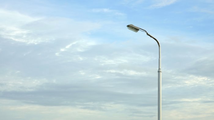 un quartiere intero al buio da due settimane