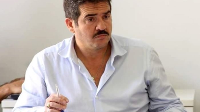 simeone de luca cerca la polemica e non il confronto