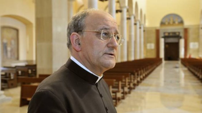oggi alle 16 30 in cattedrale i funerali di monsignor pompilio cristino